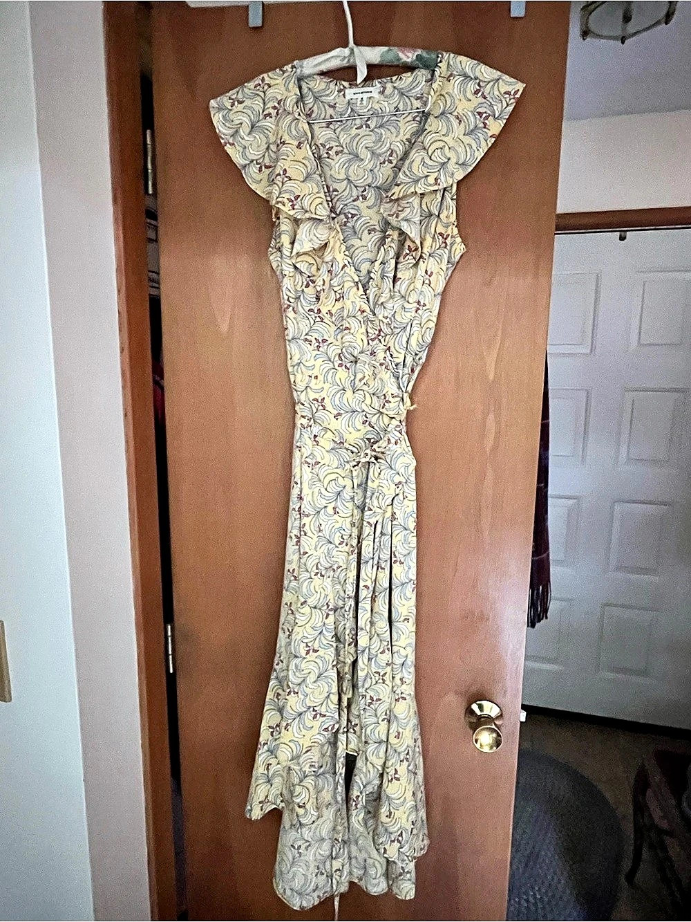 Max Studio Floral Maxi Dress in Yellow & Blue Like New